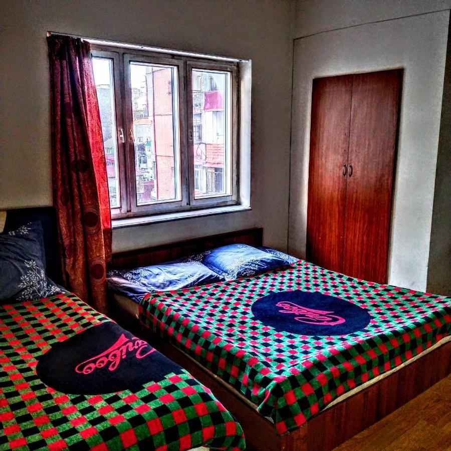 Masala Hostel Μπατούμι Εξωτερικό φωτογραφία